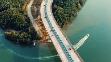 beautiful-bird-s-eye-view-boats-1039302-360×270